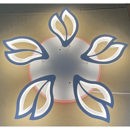  Светодиодная люстра 18028/5A WHT