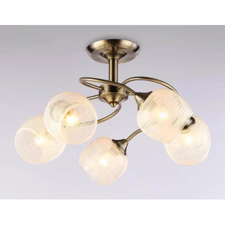 Потолочная люстра Ambrella light Traditional TR3199