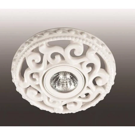 Встраиваемый светильник Novotech OLA 370196